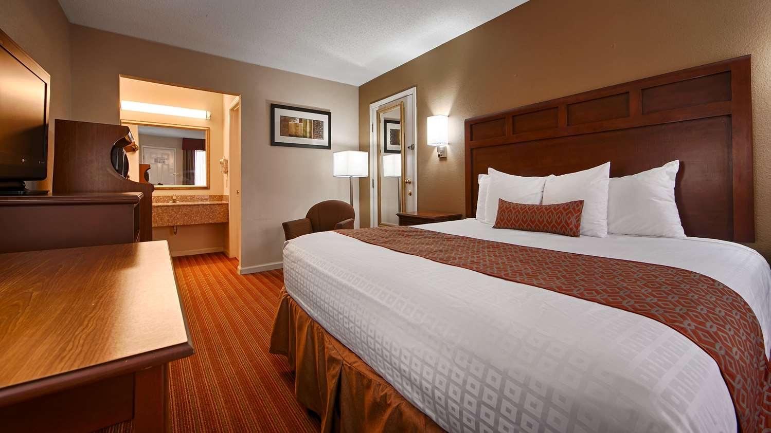 Surestay Plus Hotel By Best Western Джаксън Екстериор снимка
